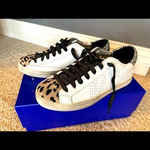 P448 Leopard print low top sneaker | Size 7